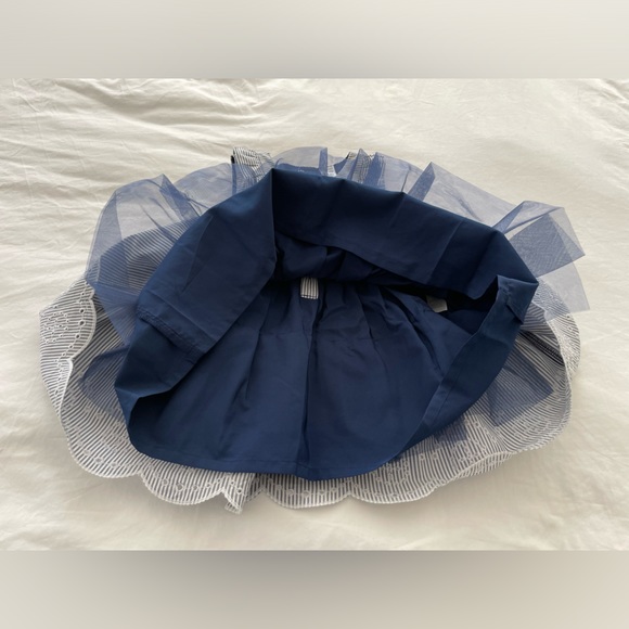 Baby Girl dress by Carter’s size is 24 months. Perfect for Spring! 💐 - Picture 12 of 13